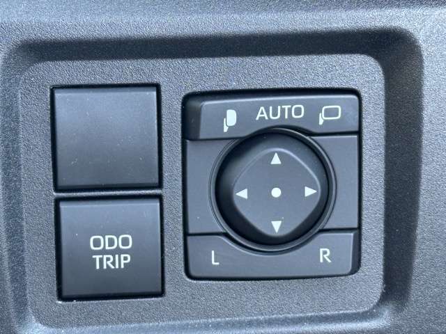 トヨタ ＧＲヤリス １．６ ＲＣ ＧＲ－ＤＡＴ ４ＷＤ R7年 (東海) 99