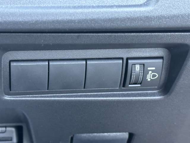 トヨタ ＧＲヤリス １．６ ＲＣ ＧＲ－ＤＡＴ ４ＷＤ R7年 (東海) 99