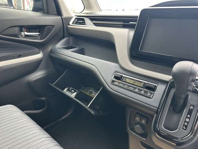 スズキ ソリオ １．２ ハイブリッド ＭＺ R7年 (東海) 99