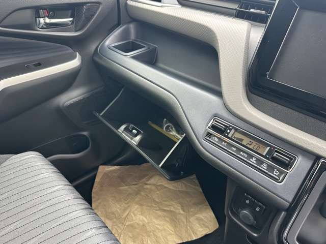 スズキ ソリオ １．２ ハイブリッド ＭＸ R7年 (東海) 99