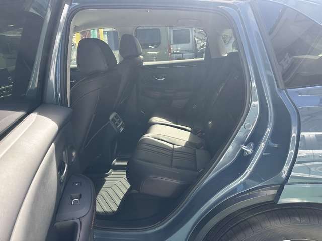 ホンダ ＺＲ－Ｖ ２．０ Ｅ：ＨＥＶ Ｚ ４ＷＤ R6年 (東海) 99