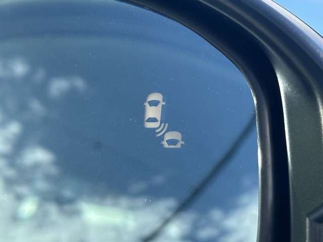 ホンダ ＺＲ－Ｖ ２．０ Ｅ：ＨＥＶ Ｚ ４ＷＤ R6年 (東海) 99