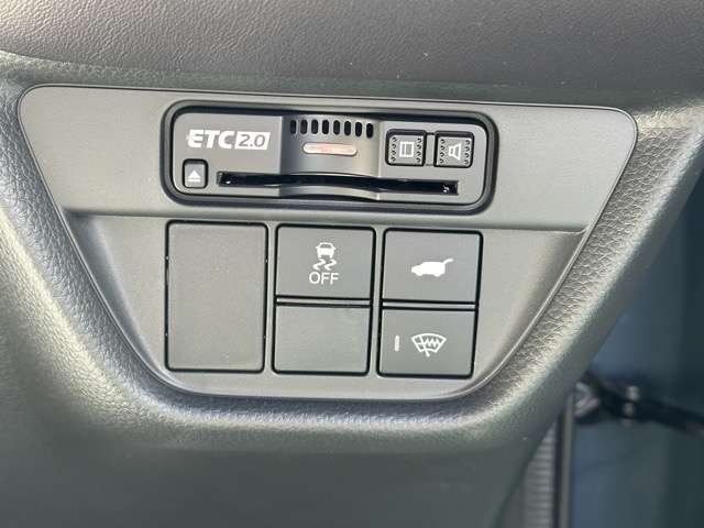 ホンダ ＺＲ－Ｖ ２．０ Ｅ：ＨＥＶ Ｚ ４ＷＤ R6年 (東海) 99