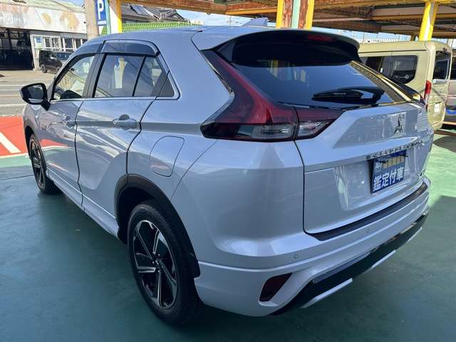 三菱 エクリプス　クロス　ＰＨＥＶ ＰＨＥＶ ２．４ Ｐ ４ＷＤ R4年 (東海) 99