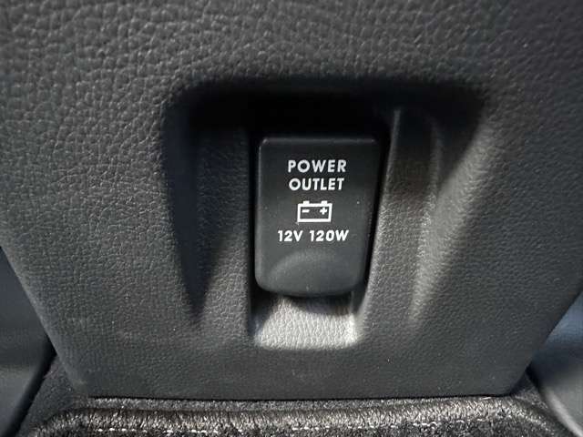 三菱 エクリプス　クロス　ＰＨＥＶ ＰＨＥＶ ２．４ Ｐ ４ＷＤ R4年 (東海) 99