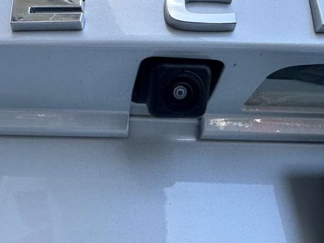 三菱 エクリプス　クロス　ＰＨＥＶ ＰＨＥＶ ２．４ Ｐ ４ＷＤ R4年 (東海) 99