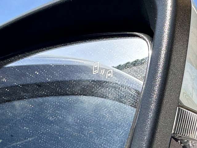 三菱 エクリプス　クロス　ＰＨＥＶ ＰＨＥＶ ２．４ Ｐ ４ＷＤ R4年 (東海) 99