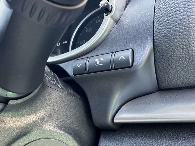 三菱 エクリプス　クロス　ＰＨＥＶ ＰＨＥＶ ２．４ Ｐ ４ＷＤ R4年 (東海) 99