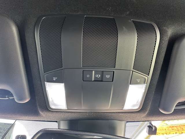 三菱 エクリプス　クロス　ＰＨＥＶ ＰＨＥＶ ２．４ Ｐ ４ＷＤ R4年 (東海) 99