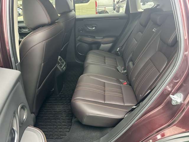 ホンダ ＺＲ－Ｖ ２．０ Ｅ：ＨＥＶ Ｚ R4年 (東海) 99