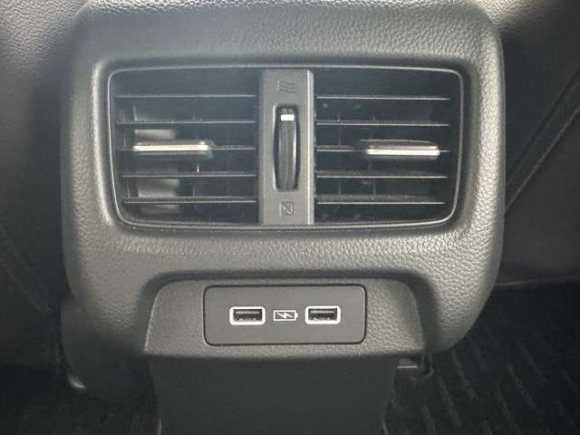 ホンダ ＺＲ－Ｖ ２．０ Ｅ：ＨＥＶ Ｚ R4年 (東海) 99