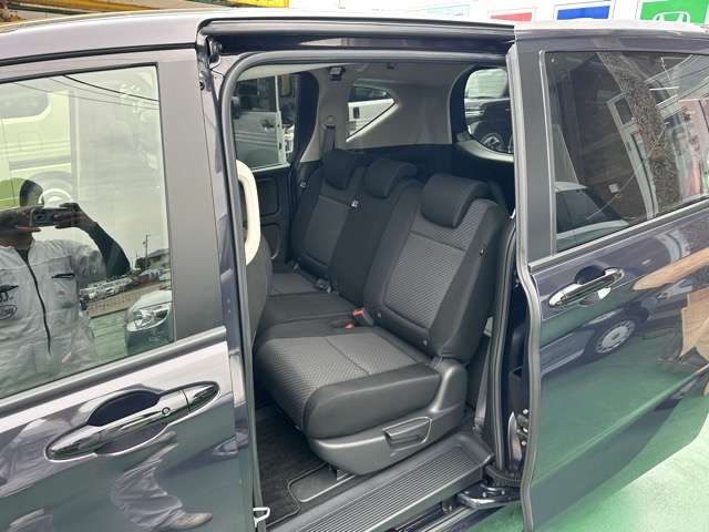 ホンダ フリード＋　ハイブリッド １．５ ハイブリッド Ｇ ブラックスタイル R5年 (東海) 99