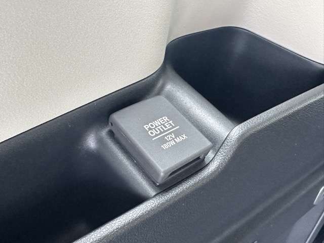 ホンダ フリード＋　ハイブリッド １．５ ハイブリッド Ｇ ブラックスタイル R5年 (東海) 99