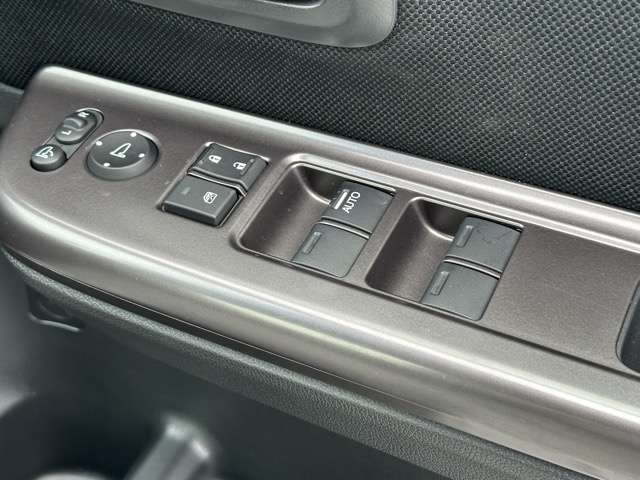 ホンダ フリード＋　ハイブリッド １．５ ハイブリッド Ｇ ブラックスタイル R5年 (東海) 99