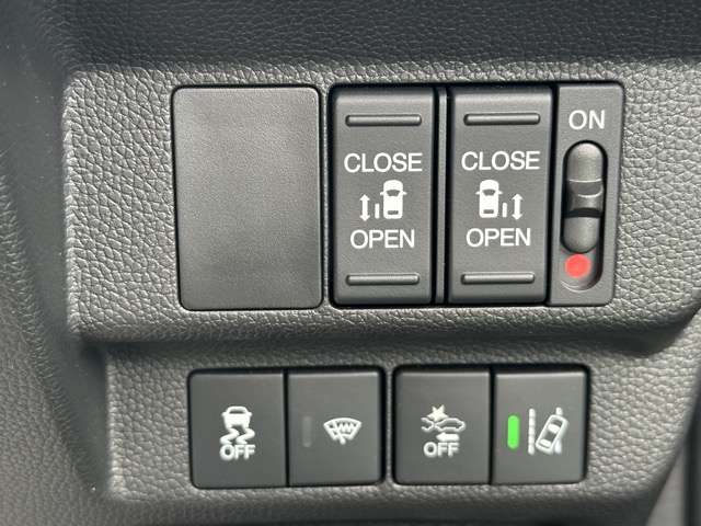 ホンダ フリード＋　ハイブリッド １．５ ハイブリッド Ｇ ブラックスタイル R5年 (東海) 99