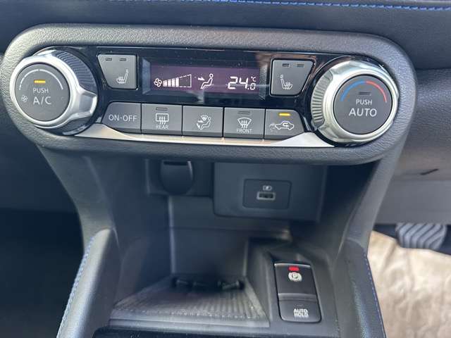 日産 キックス １．２ ＡＵＴＥＣＨ （Ｅ－ＰＯＷＥＲ） ４ＷＤ R4年 (東海) 99