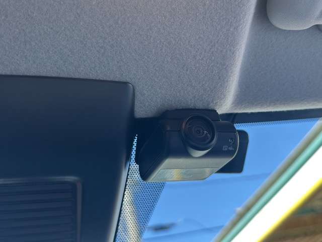 日産 キックス １．２ ＡＵＴＥＣＨ （Ｅ－ＰＯＷＥＲ） ４ＷＤ R4年 (東海) 99