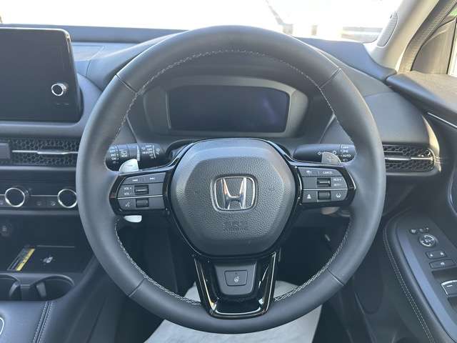 ホンダ ＺＲ－Ｖ ２．０ Ｅ：ＨＥＶ Ｚ R5年 (東海) 99