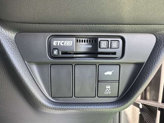 ホンダ ＺＲ－Ｖ ２．０ Ｅ：ＨＥＶ Ｚ R5年 (東海) 99