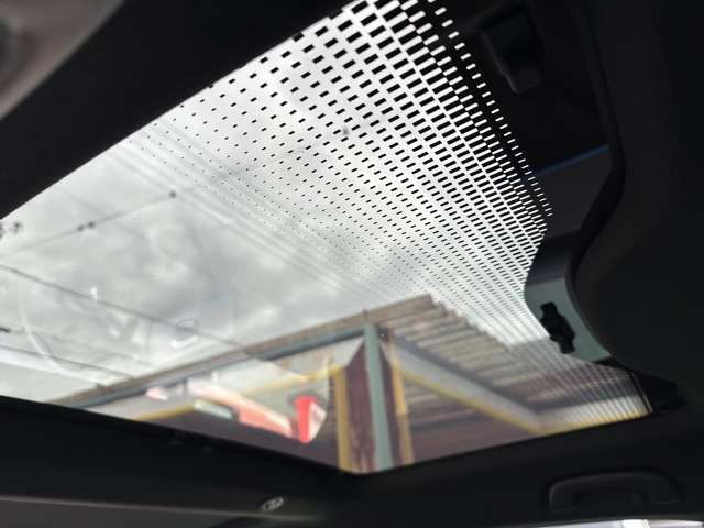 ホンダ ヴェゼル １．５ Ｅ：ＨＥＶ Ｚ プレイパッケージ R7年 (東海) 99