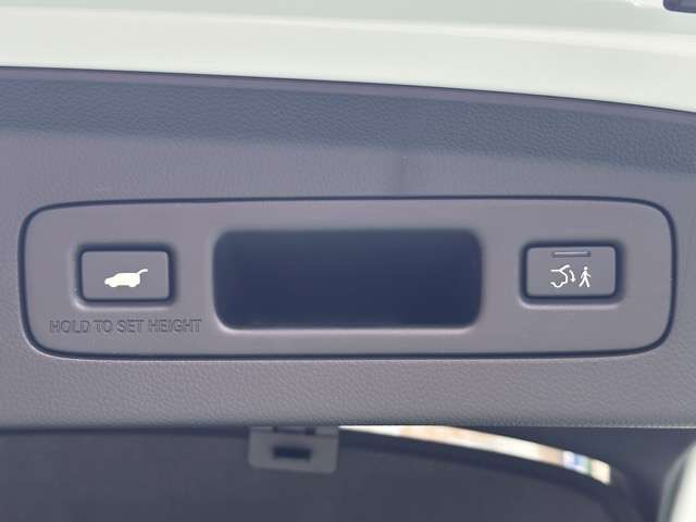 ホンダ ヴェゼル １．５ Ｅ：ＨＥＶ Ｚ プレイパッケージ R7年 (東海) 99