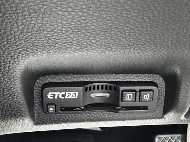 ホンダ ヴェゼル １．５ Ｅ：ＨＥＶ Ｚ プレイパッケージ R7年 (東海) 99