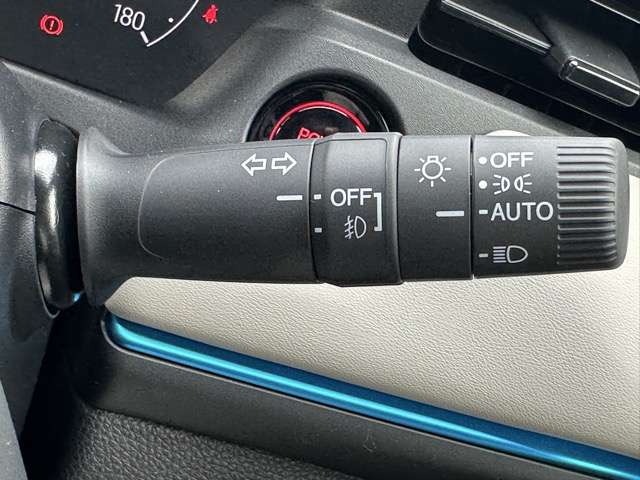 ホンダ ヴェゼル １．５ Ｅ：ＨＥＶ Ｚ プレイパッケージ R7年 (東海) 99