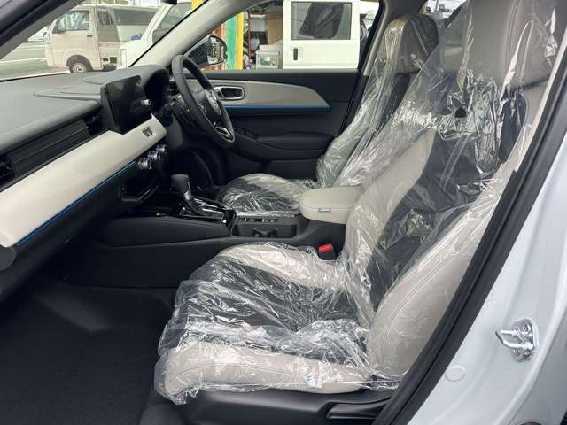 ホンダ ヴェゼル １．５ Ｅ：ＨＥＶ Ｚ プレイパッケージ R7年 (東海) 99