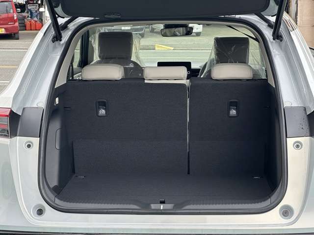 ホンダ ヴェゼル １．５ Ｅ：ＨＥＶ Ｚ プレイパッケージ R7年 (東海) 99