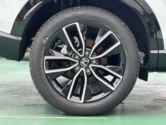 ホンダ ヴェゼル １．５ Ｅ：ＨＥＶ Ｚ プレイパッケージ R7年 (東海) 99