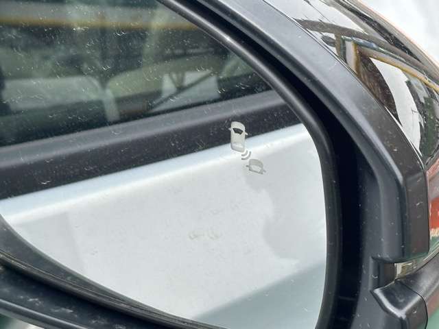 ホンダ ヴェゼル １．５ Ｅ：ＨＥＶ Ｚ プレイパッケージ R7年 (東海) 99