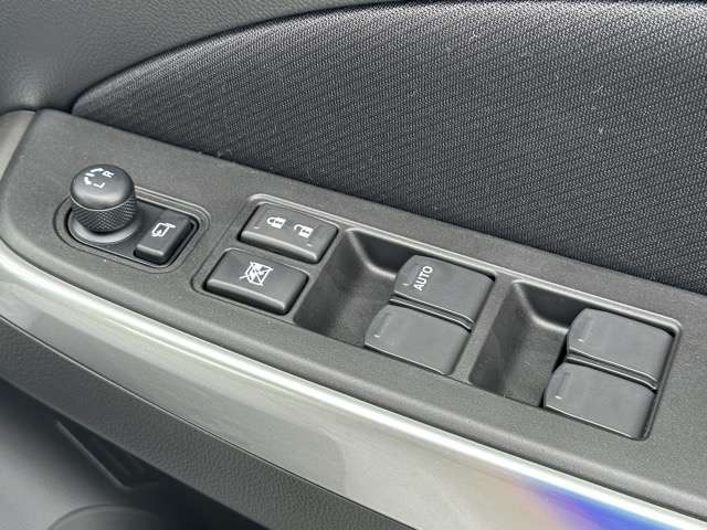 スズキ スイフト スポーツ １．４ ＺＣ３３Ｓ ファイナル エディション R7年 (東海) 99