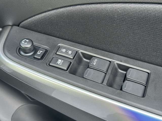 スズキ スイフト スポーツ １．４ ＺＣ３３Ｓ ファイナル エディション R7年 (東海) 99