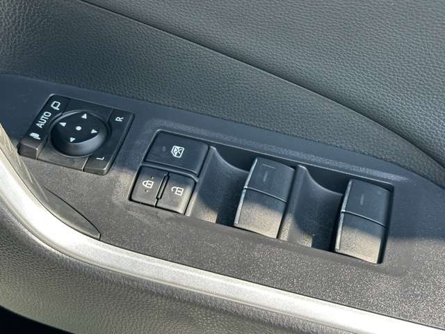 トヨタ ＲＡＶ４ ２．０ Ｇ ４ＷＤ R5年 (東海) 99