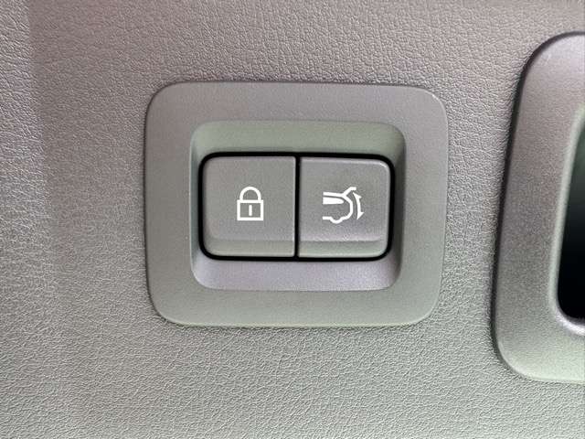 マツダ ＣＸ−６０　ＰＨＥＶ ２．５ ＰＨＥＶ プレミアム モダン ４ＷＤ R4年 (東海) 99