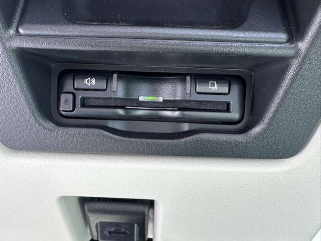 マツダ ＣＸ−６０　ＰＨＥＶ ２．５ ＰＨＥＶ プレミアム モダン ４ＷＤ R4年 (東海) 99