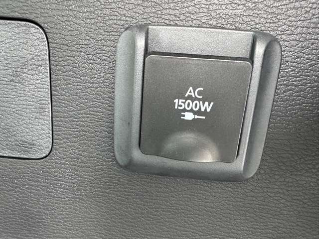 三菱 アウトランダーＰＨＥＶ ＰＨＥＶ ２．４ Ｐ ４ＷＤ R4年 (東海) 99