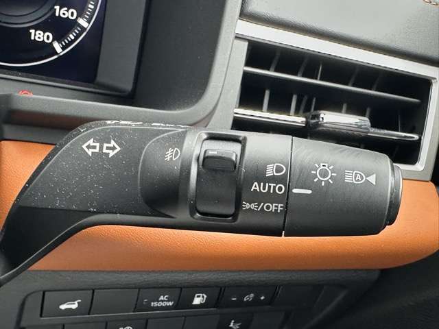 三菱 アウトランダーＰＨＥＶ ＰＨＥＶ ２．４ Ｐ ４ＷＤ R4年 (東海) 99