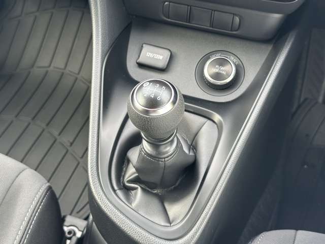 トヨタ ＧＲヤリス １．６ ＲＣ ４ＷＤ R5年 (東海) 99