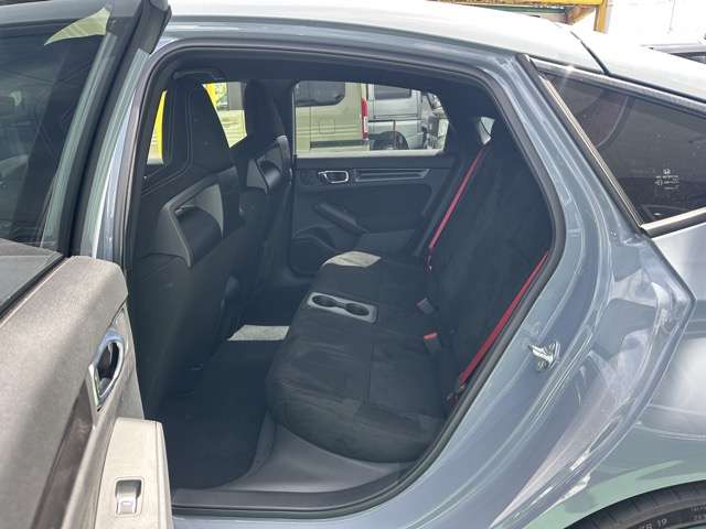 ホンダ シビック ２．０ レーシングブラックパッケージ R7年 (東海) 99