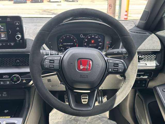 ホンダ シビック ２．０ レーシングブラックパッケージ R7年 (東海) 99