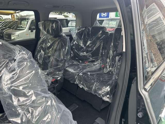 日産 エルグランド ２．５ ２５０ハイウェイスター プレミアム R7年 (東海) 99