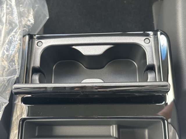 日産 エルグランド ２．５ ２５０ハイウェイスター プレミアム R7年 (東海) 99