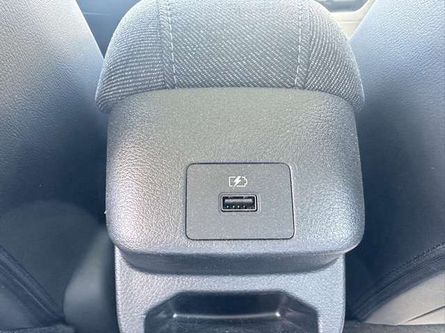 日産 ノートオーラ １．２ Ｇ R5年 (東海) 99