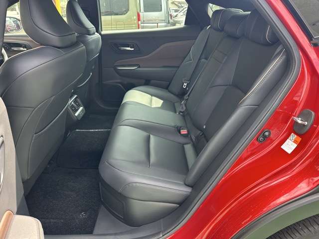 トヨタ クラウン　クロスオーバー　ハイブリッド ２．５ Ｇ アドバンスト レザー パッケージ Ｅ－ＦＯＵＲ ４ＷＤ R4年 (東海) 99