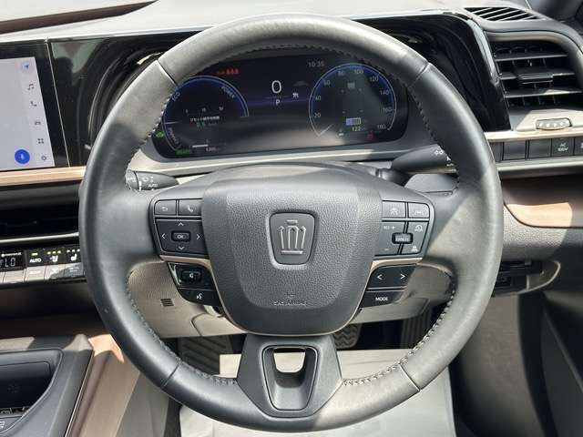 トヨタ クラウン　クロスオーバー　ハイブリッド ２．５ Ｇ アドバンスト レザー パッケージ Ｅ－ＦＯＵＲ ４ＷＤ R4年 (東海) 99