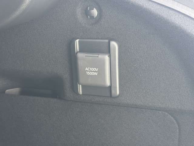 トヨタ クラウン　クロスオーバー　ハイブリッド ２．５ Ｇ アドバンスト レザー パッケージ Ｅ－ＦＯＵＲ ４ＷＤ R4年 (東海) 99