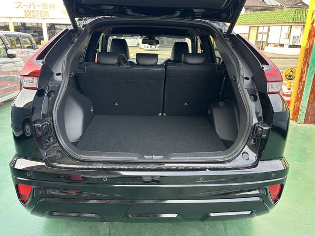 三菱 エクリプス　クロス １．５ Ｐ R5年 (東海) 99