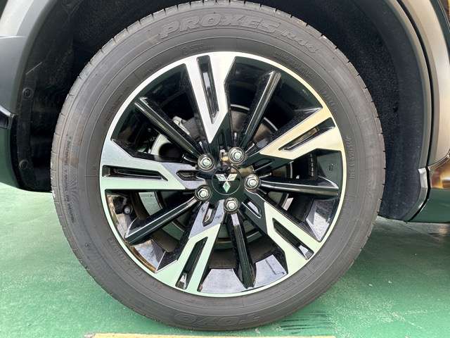 三菱 エクリプス　クロス １．５ Ｐ R5年 (東海) 99