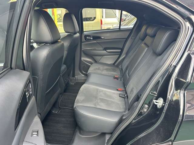 三菱 エクリプス　クロス １．５ Ｐ R5年 (東海) 99